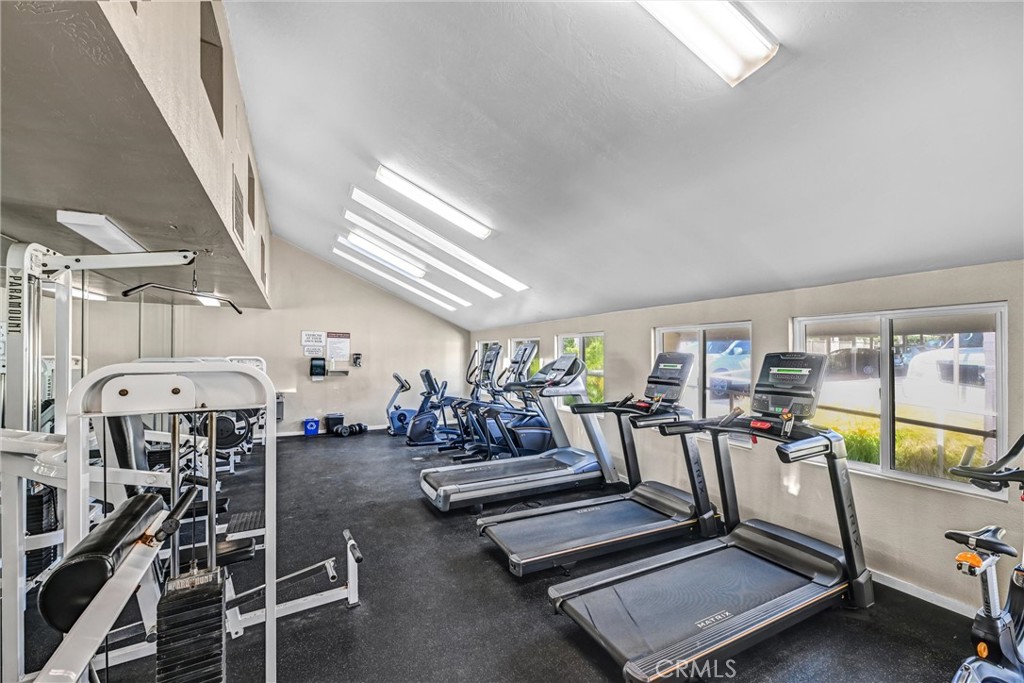 8640 Via Mallorca, Unit B La Jolla, CA 92037 - Photo 26 of 31