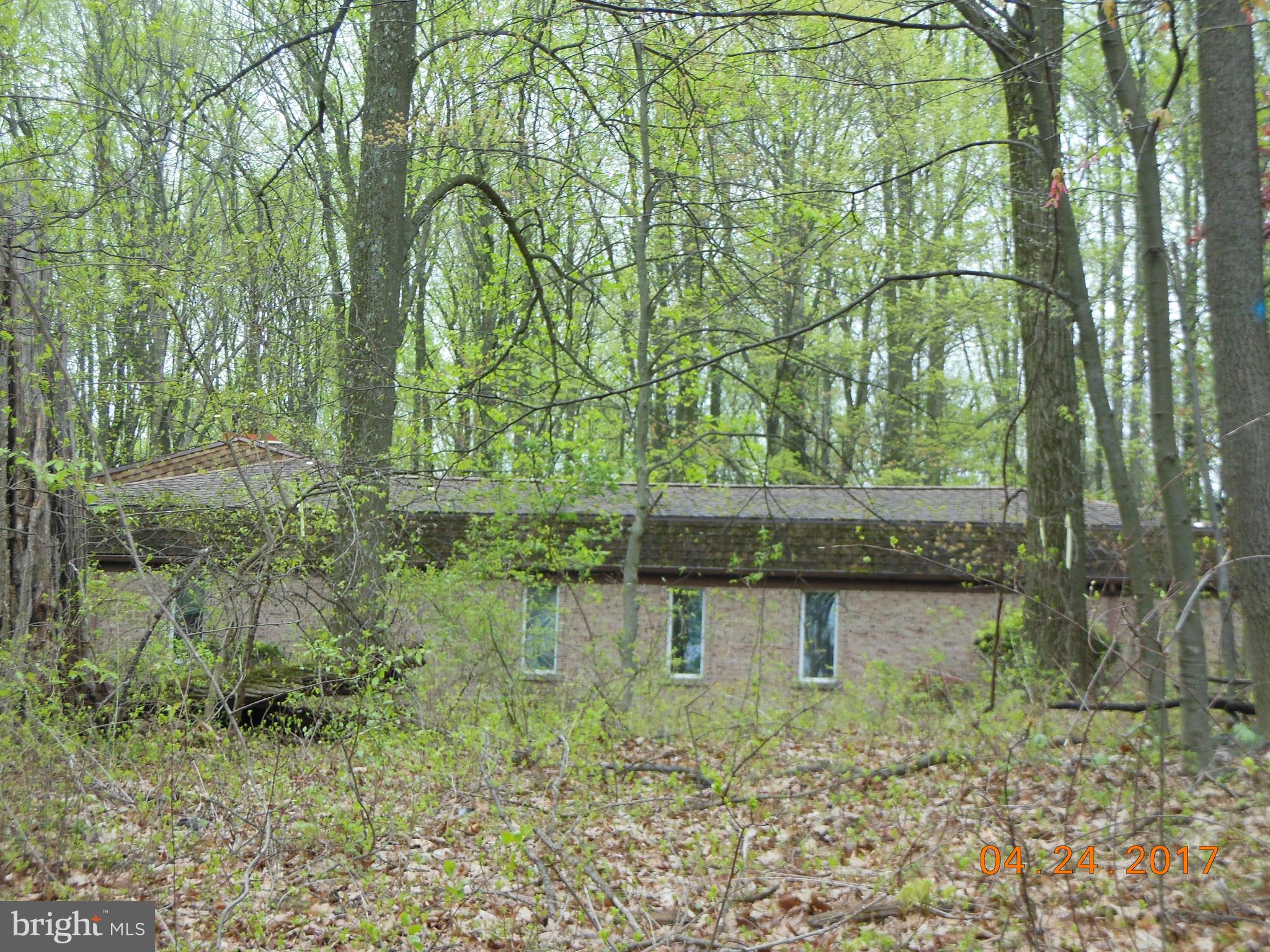 1803 Welsh Road Mohnton, PA 19540 - Photo 1 of 5 Gallery Image 1