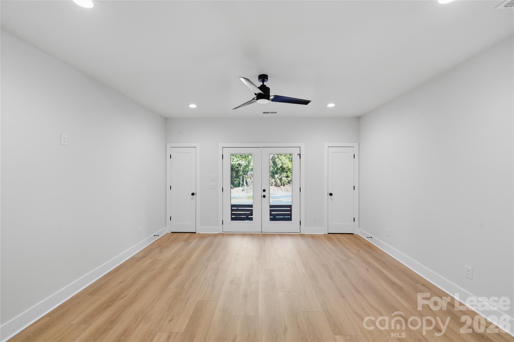 1358 Briar Creek Road Charlotte, NC 28205 - Photo 3 of 30