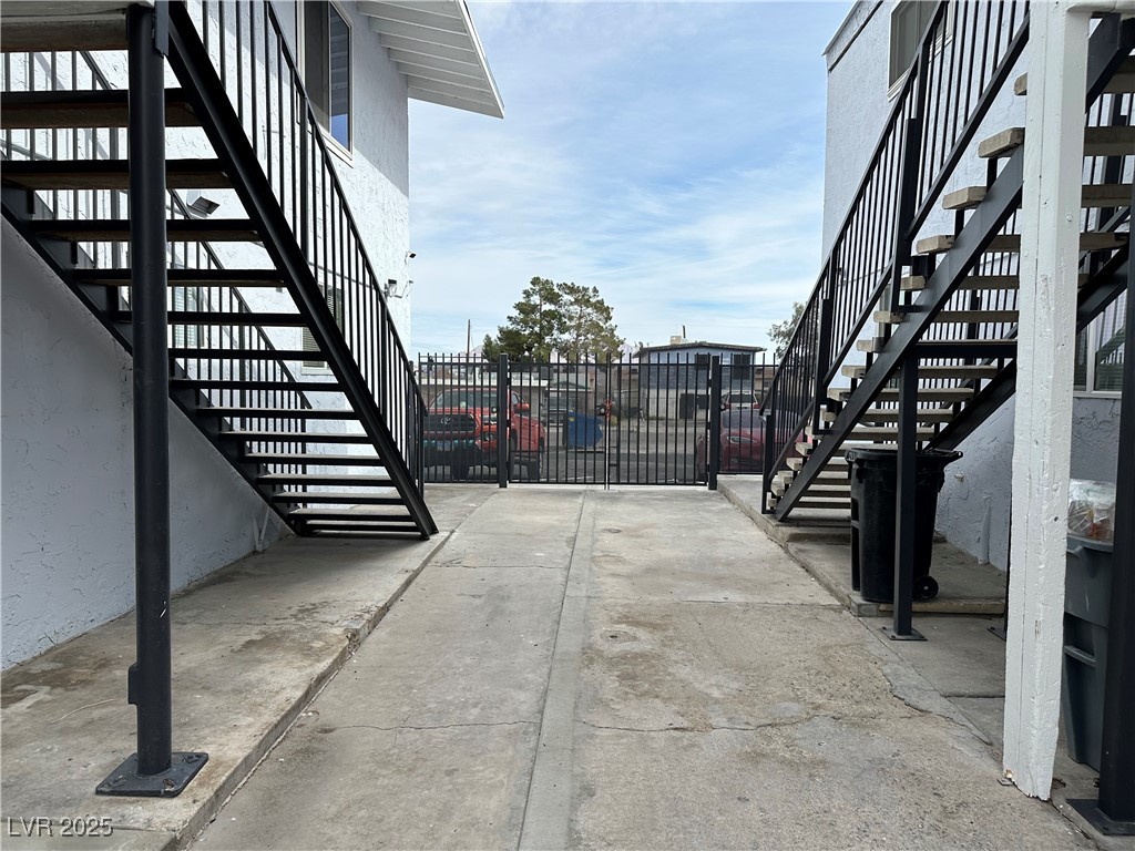 625 North 11th Street, Unit BD Las Vegas, NV 89101 - Photo 1 of 16