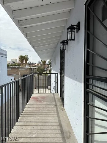 $1,100 | 625 North 11th Street, Unit BD, Las Vegas, NV 89101