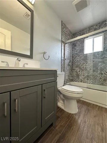 $1,100 | 625 North 11th Street, Unit BD, Las Vegas, NV 89101