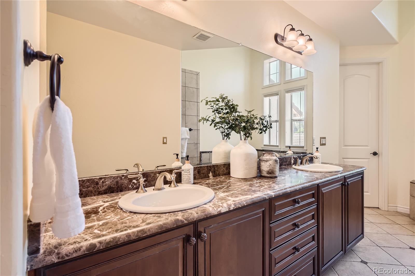 9391 Viaggio Way Highlands Ranch, CO 80126 - Photo 23 of 47 Gallery Image 23