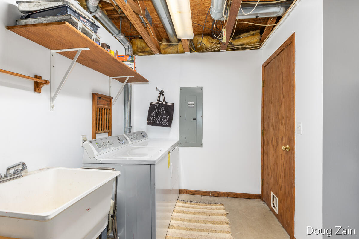 Undisclosed Address Dimondale, MI 48821 - Photo 30 of 43 5373-North-Gunnell_032