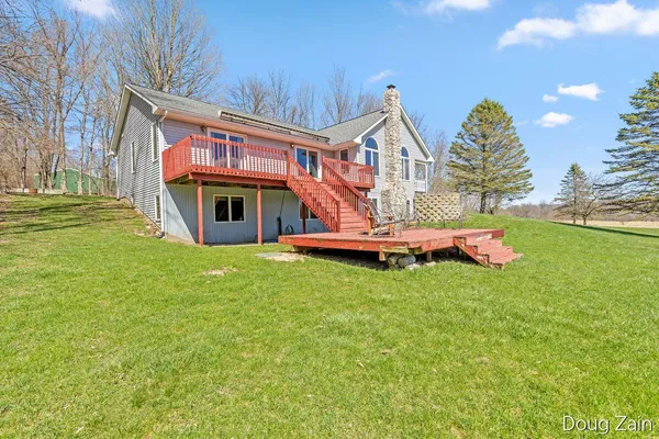 $399,900 | 5373 North Gunnell Road, Dimondale, MI 48821