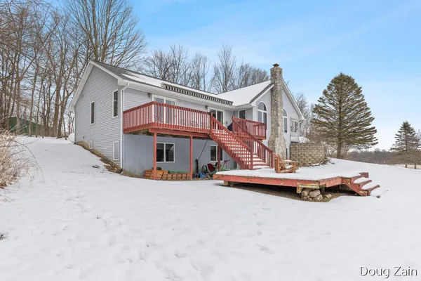 $399,900 | 5373 North Gunnell Road, Dimondale, MI 48821