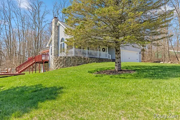 $399,900 | 5373 North Gunnell Road, Dimondale, MI 48821