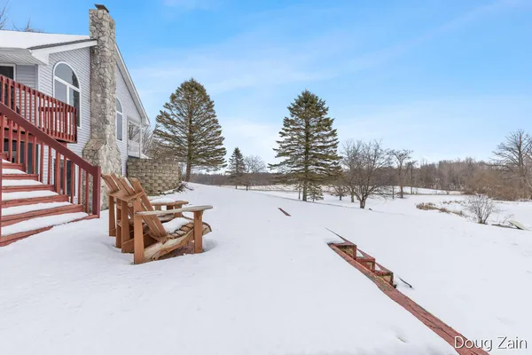 $399,900 | 5373 North Gunnell Road, Dimondale, MI 48821