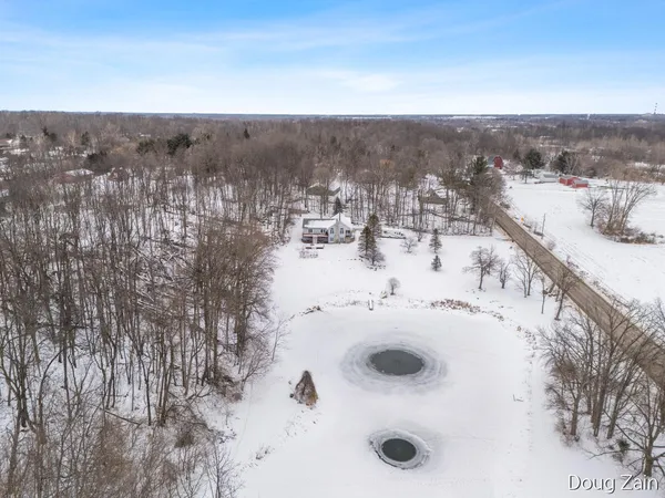 $399,900 | 5373 North Gunnell Road, Dimondale, MI 48821