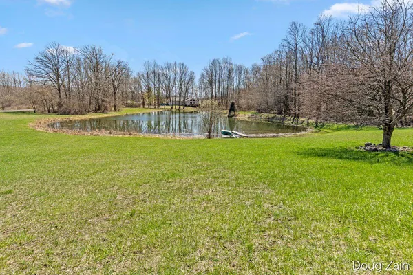 $399,900 | 5373 North Gunnell Road, Dimondale, MI 48821