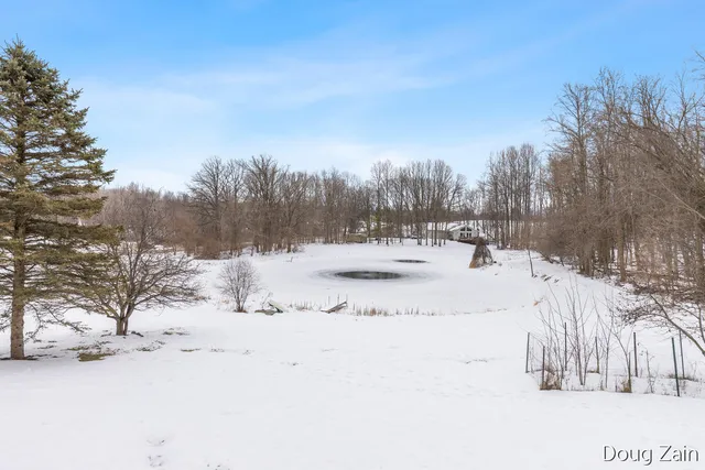 $399,900 | Undisclosed Address, Dimondale, MI 48821