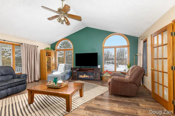 $399,900 | 5373 North Gunnell Road, Dimondale, MI 48821