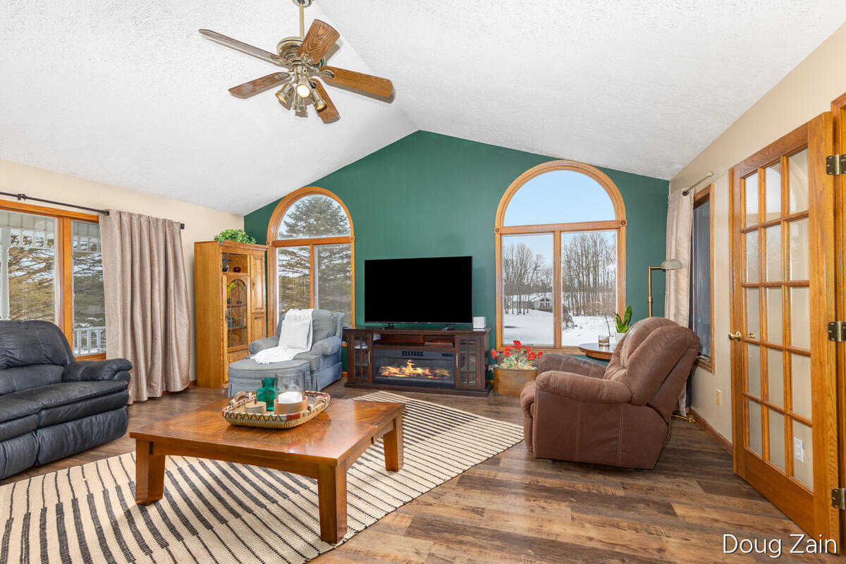 Undisclosed Address Dimondale, MI 48821 - Photo 9 of 43 5373-North-Gunnell_008