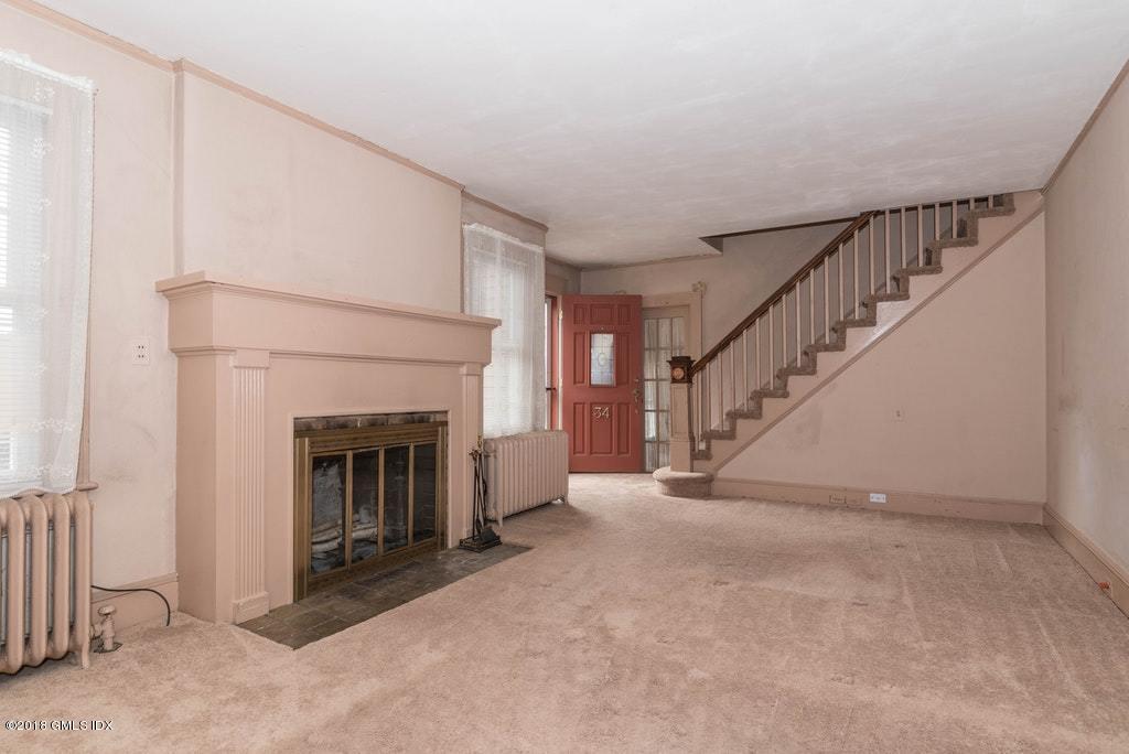 34 Hassake Road Old Greenwich, CT 06870 - Photo 3 of 14 Living Room