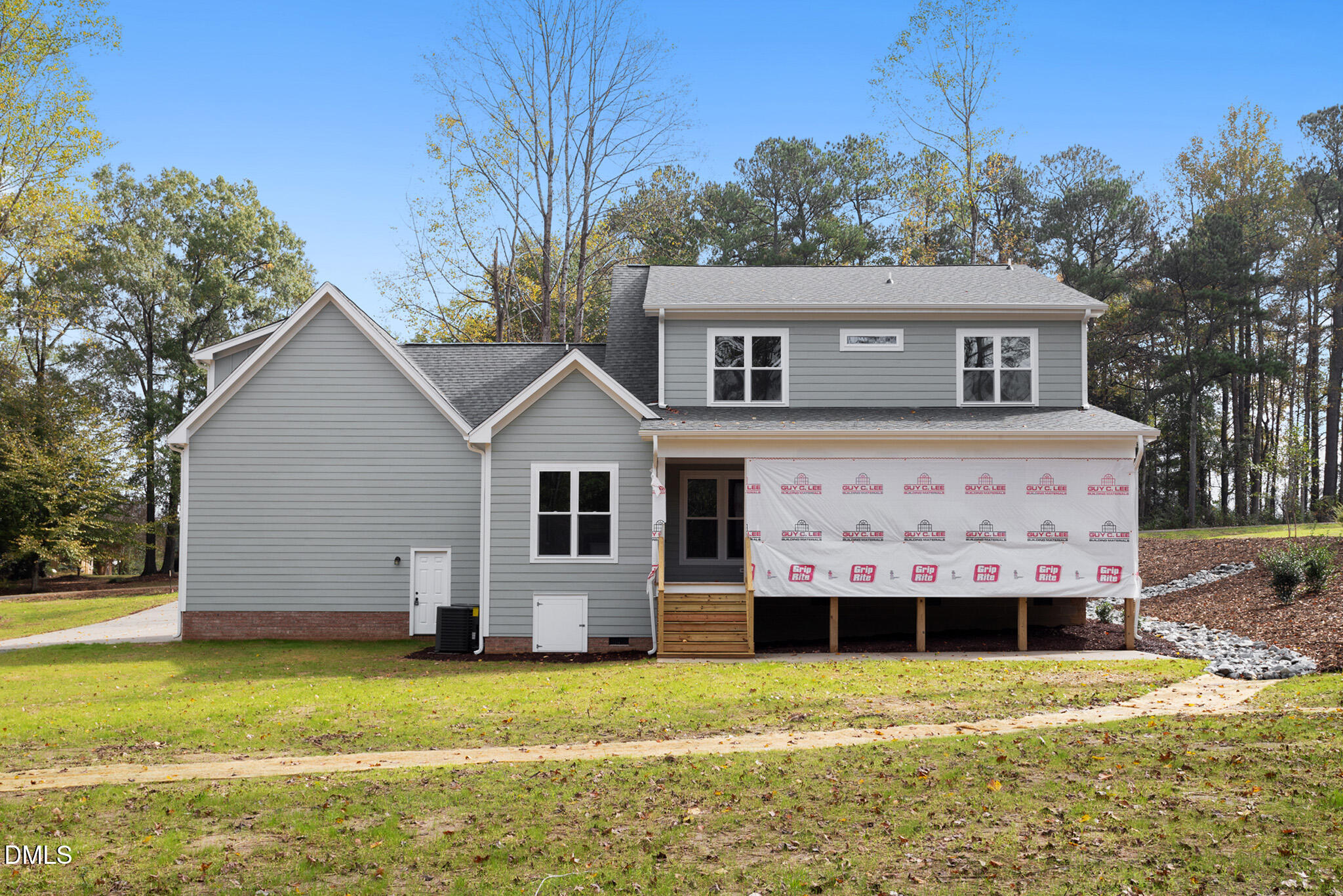 202 Batten Pond Road Selma, NC 27576 - Photo 8 of 40 8 IMG_0940