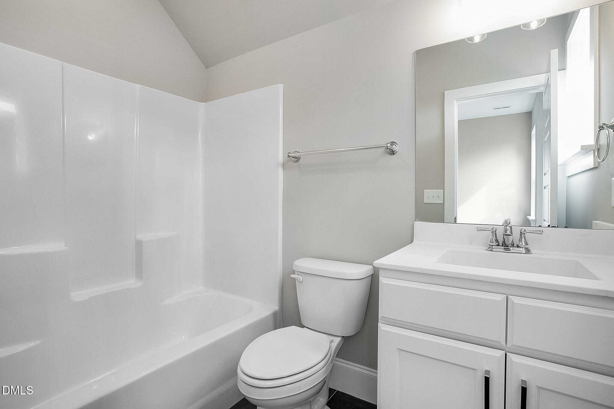 202 Batten Pond Road Selma, NC 27576 - Photo 34 of 40 34 IMG_1027