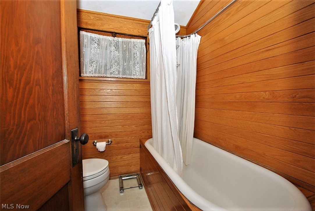 258 Miles Road Chagrin Falls, OH 44022 - Photo 14 of 20 Gallery Image 14