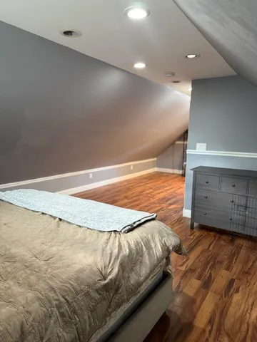 $259,900 | 1141 Homer Avenue, Aurora, IL 60505