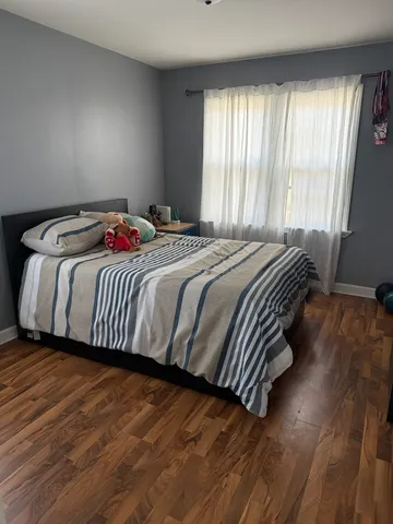 $259,900 | 1141 Homer Avenue, Aurora, IL 60505