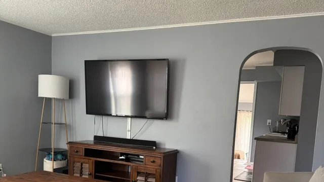 $259,900 | 1141 Homer Avenue, Aurora, IL 60505