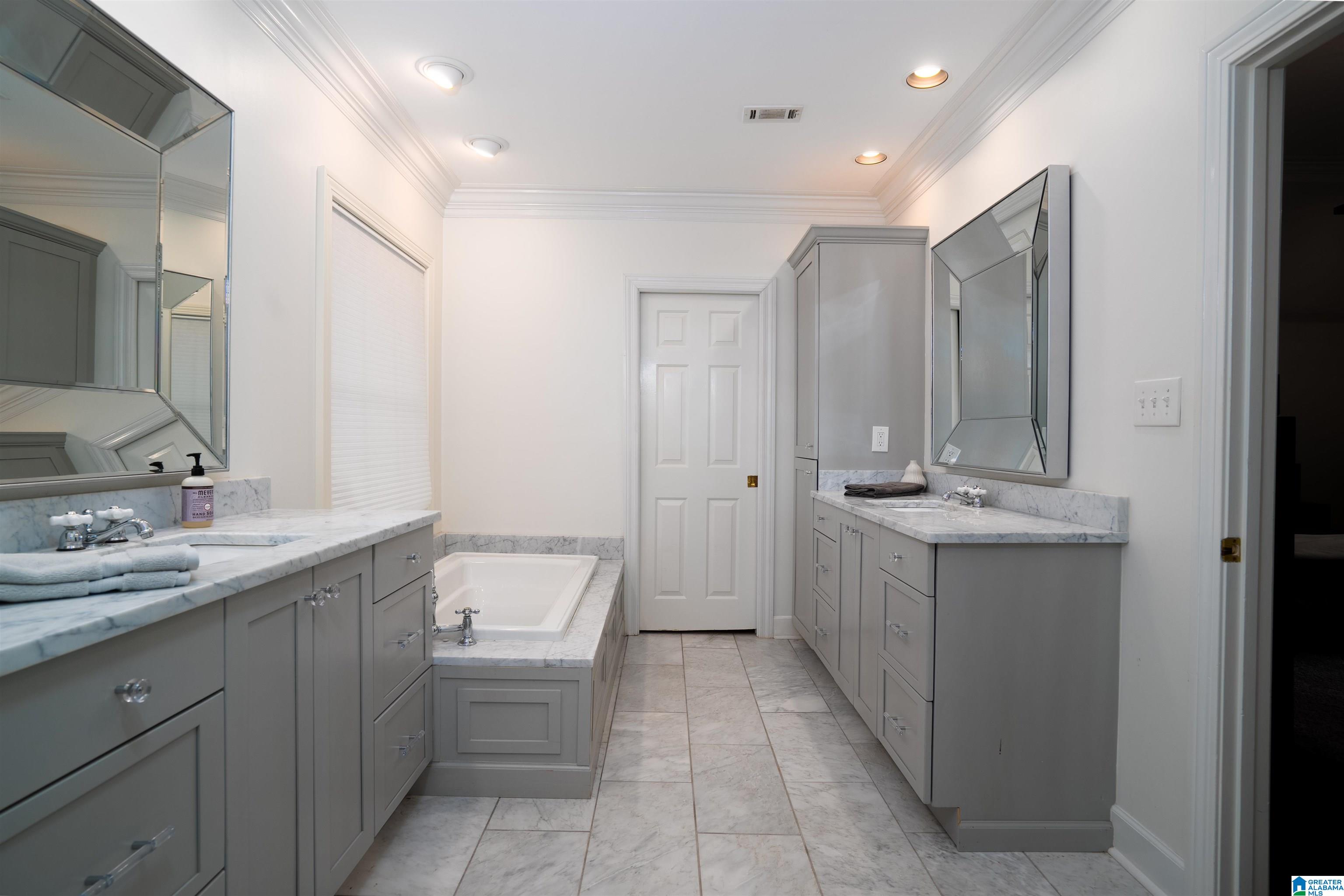 2614 Kings Ridge Drive Birmingham, AL 35243 - Photo 25 of 52