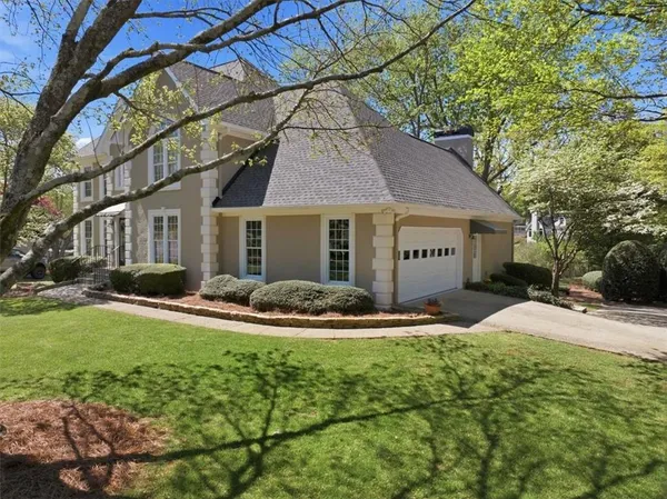 $899,000 | 12010 Wexford Club Drive, Roswell, GA 30075