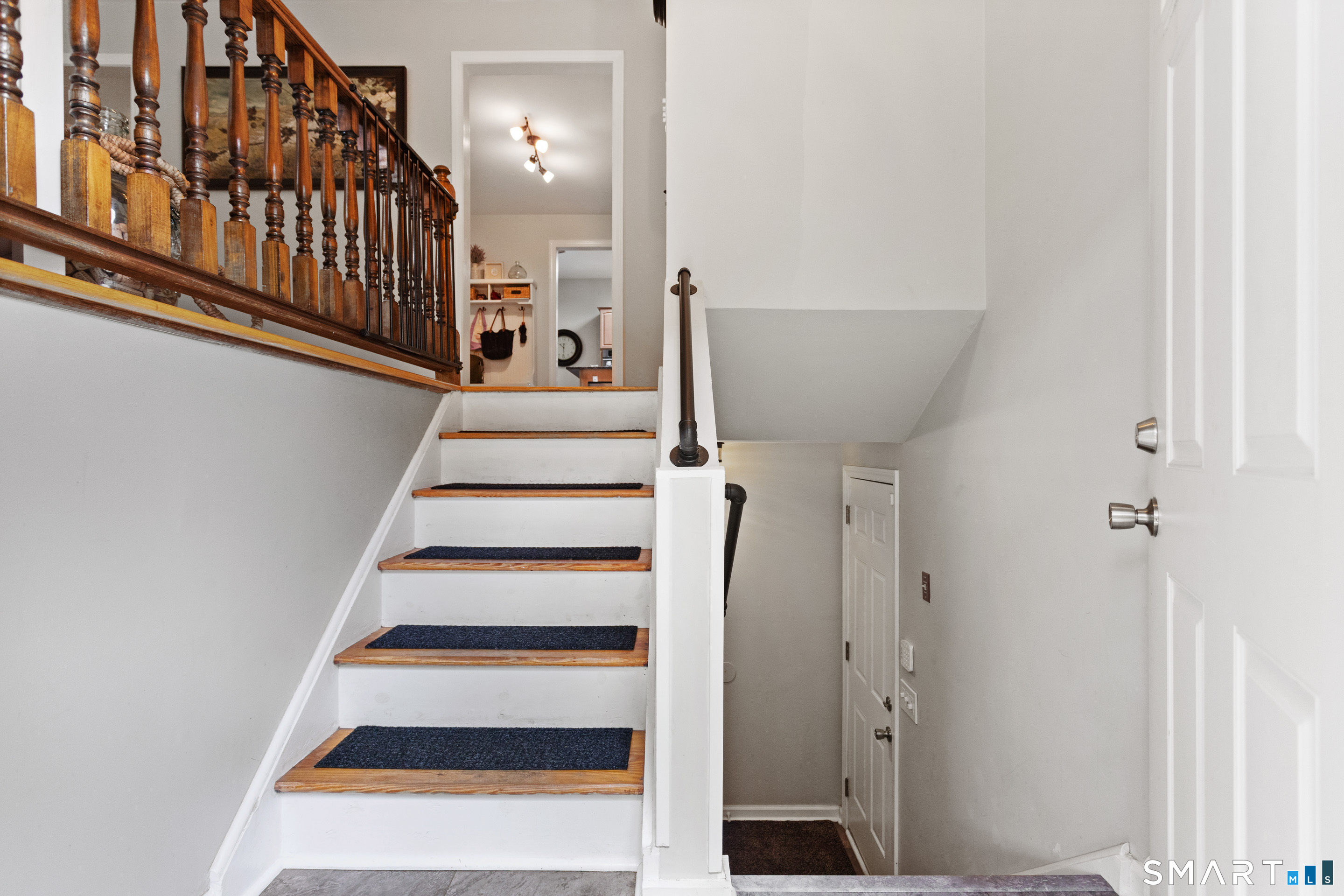 41 Wilkes Road Danbury, CT 06811 - Photo 21 of 39