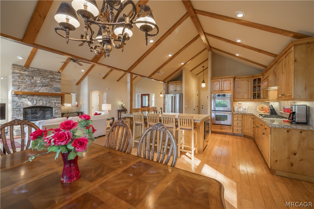 173 Grizzly Road Lake Arrowhead, CA 92352 - Photo 11 of 38