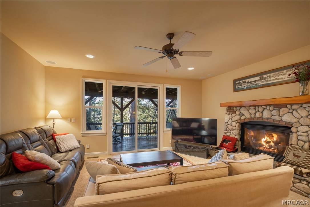 173 Grizzly Road Lake Arrowhead, CA 92352 - Photo 23 of 38