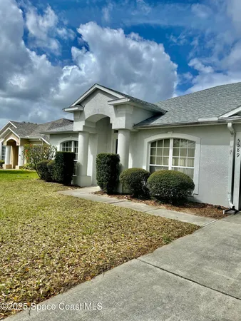 $2,200 | 5589 River Oaks Drive, Titusville, FL 32780