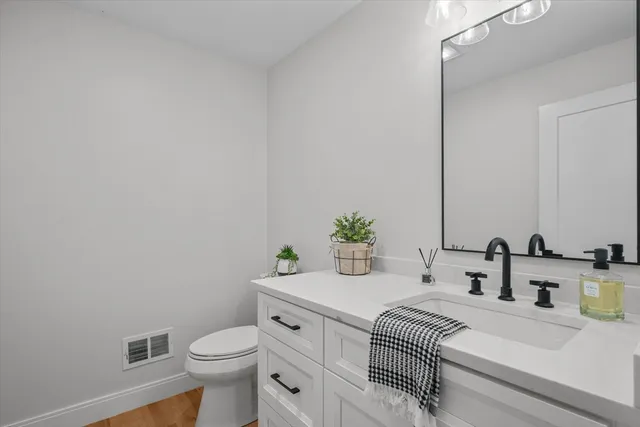 $1,159,000 | 119 River Street, Middleton, MA 01949