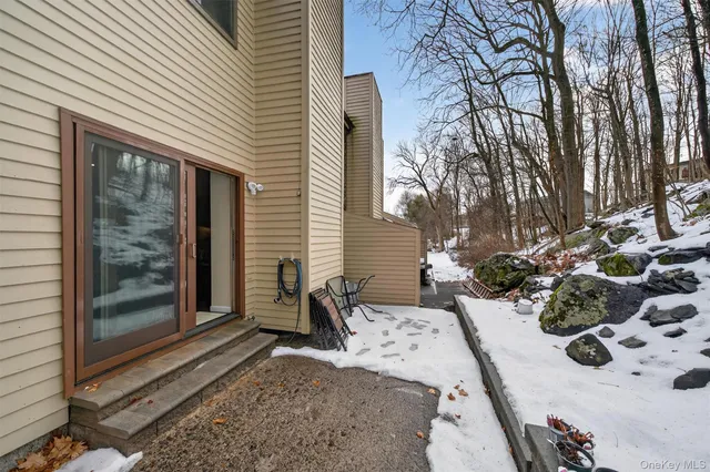 a picture of a bathroom with mirror