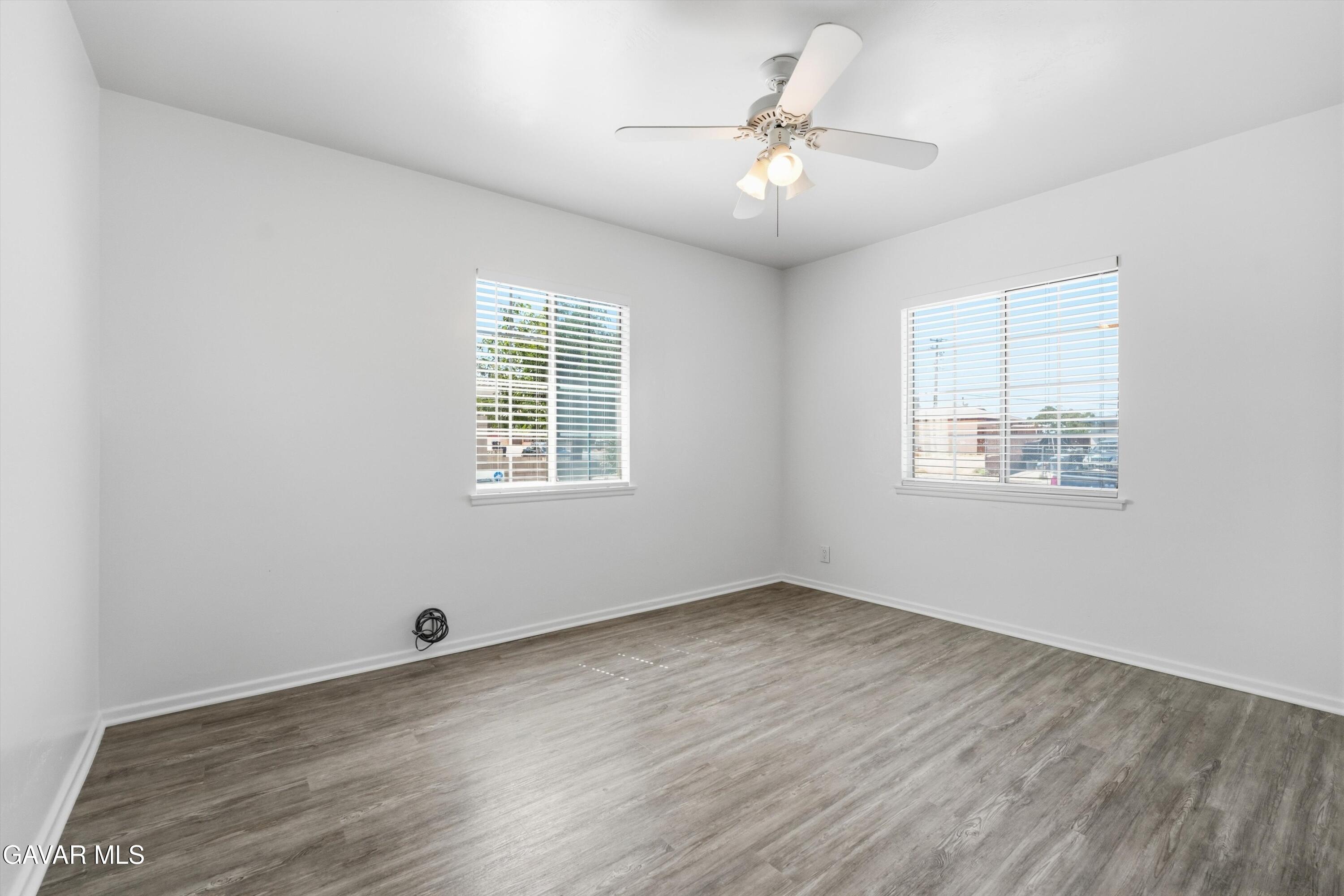 38860 Deer Run Road Palmdale, CA 93551 - Photo 13 of 19 15-JYP07523