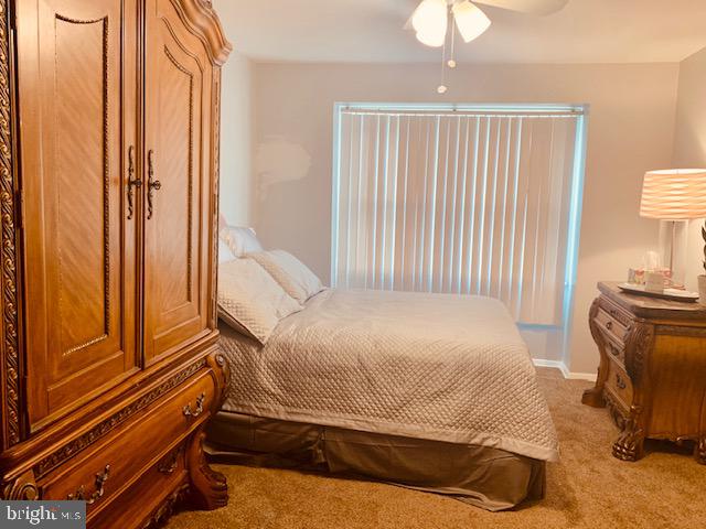 5678 Arnhem Road Baltimore, MD 21206 - Photo 33 of 39 Spacious master bedroom