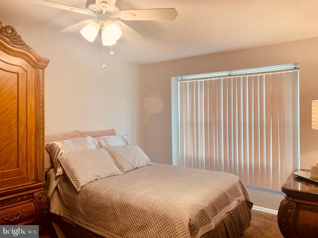 5678 Arnhem Road Baltimore, MD 21206 - Photo 34 of 39 Master bedroom