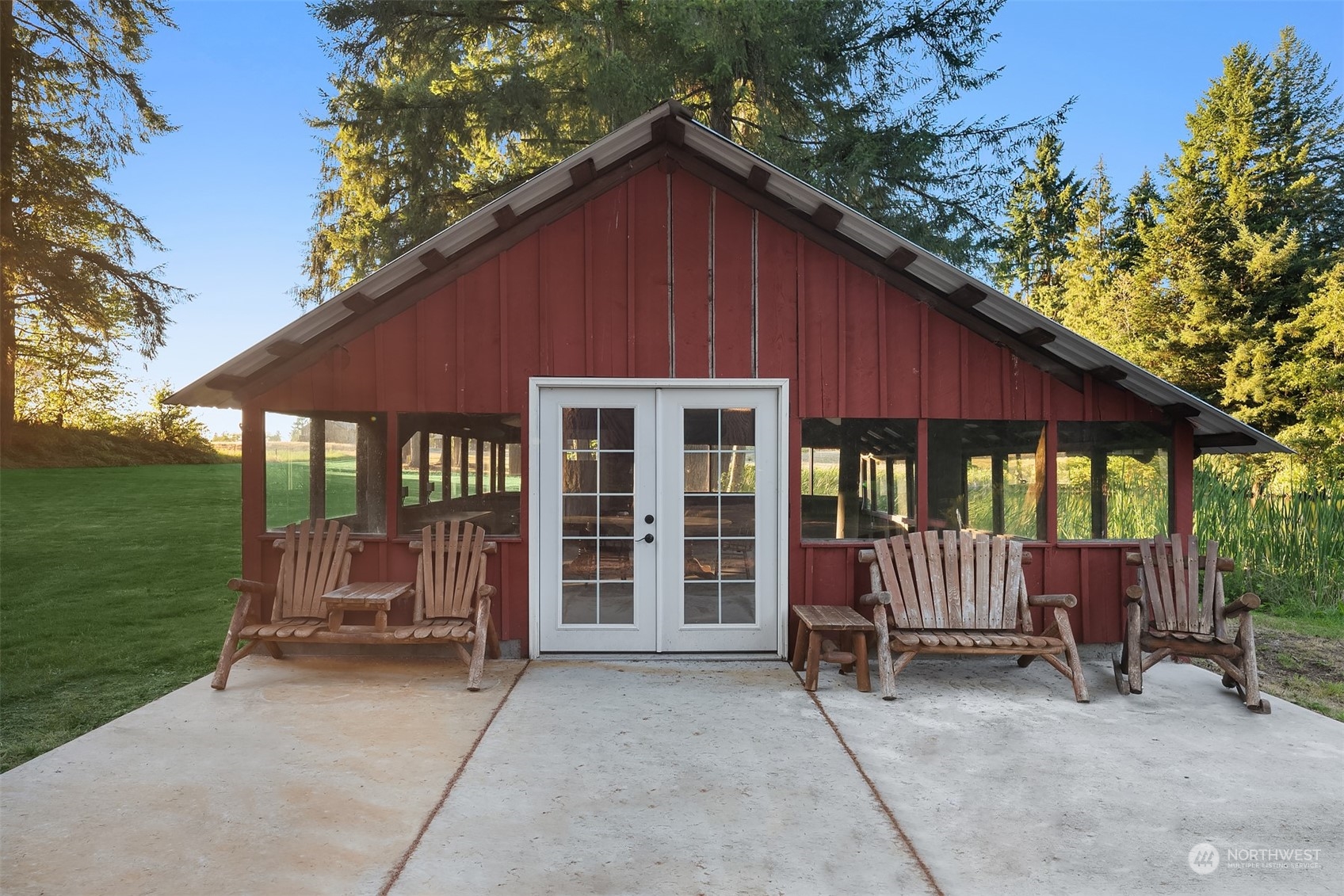 7715 Robe Menzel Road Granite Falls, WA 98252 - Photo 35 of 38 a front view of a house with garden