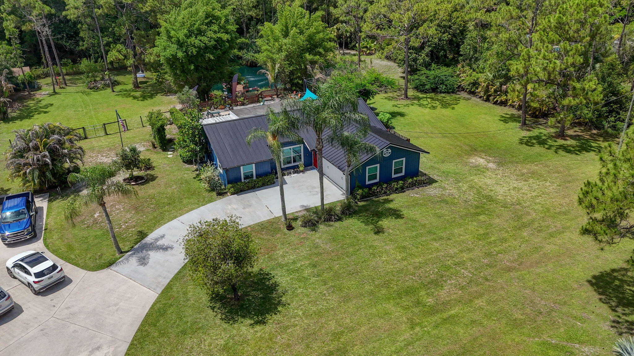 12558 165th Road North Jupiter, FL 33478 - Photo 52 of 67 an aerial view of a house