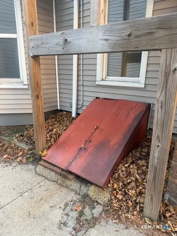 $349,500 | 63 Minerva Street, Derby, CT 06418