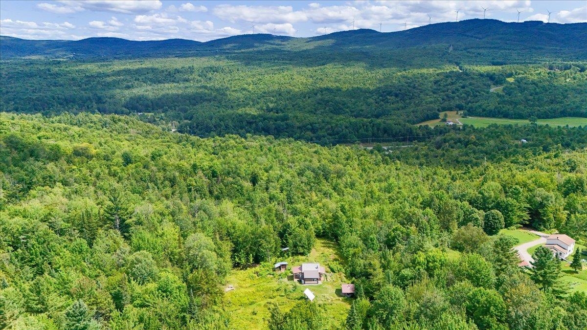 421 Rickaby Road Lowell, VT 05847 - Photo 7 of 58