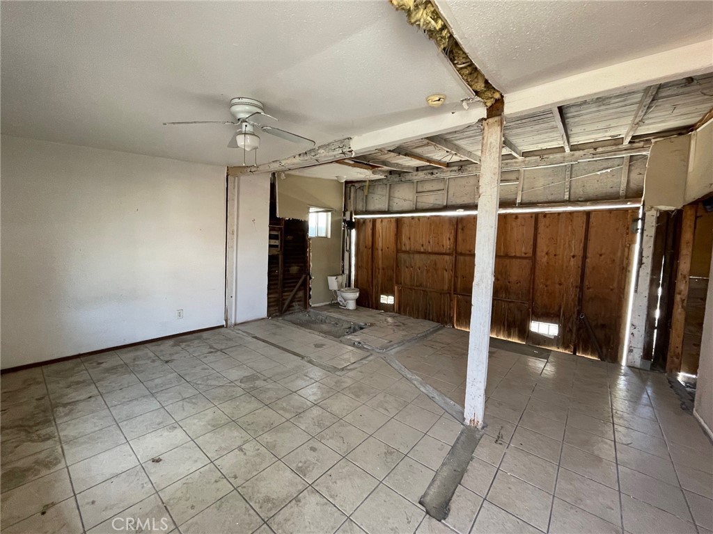 845 North Hagar Street San Fernando, CA 91340 - Photo 22 of 28 a view of empty room