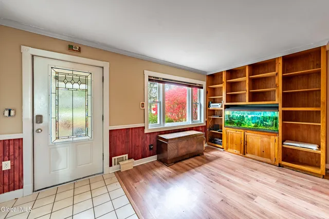 $350,000 | 379 Highway 355, Poestenkill, NY 12140