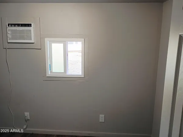 $980 | 21030 North 24th Avenue, Phoenix, AZ 85027