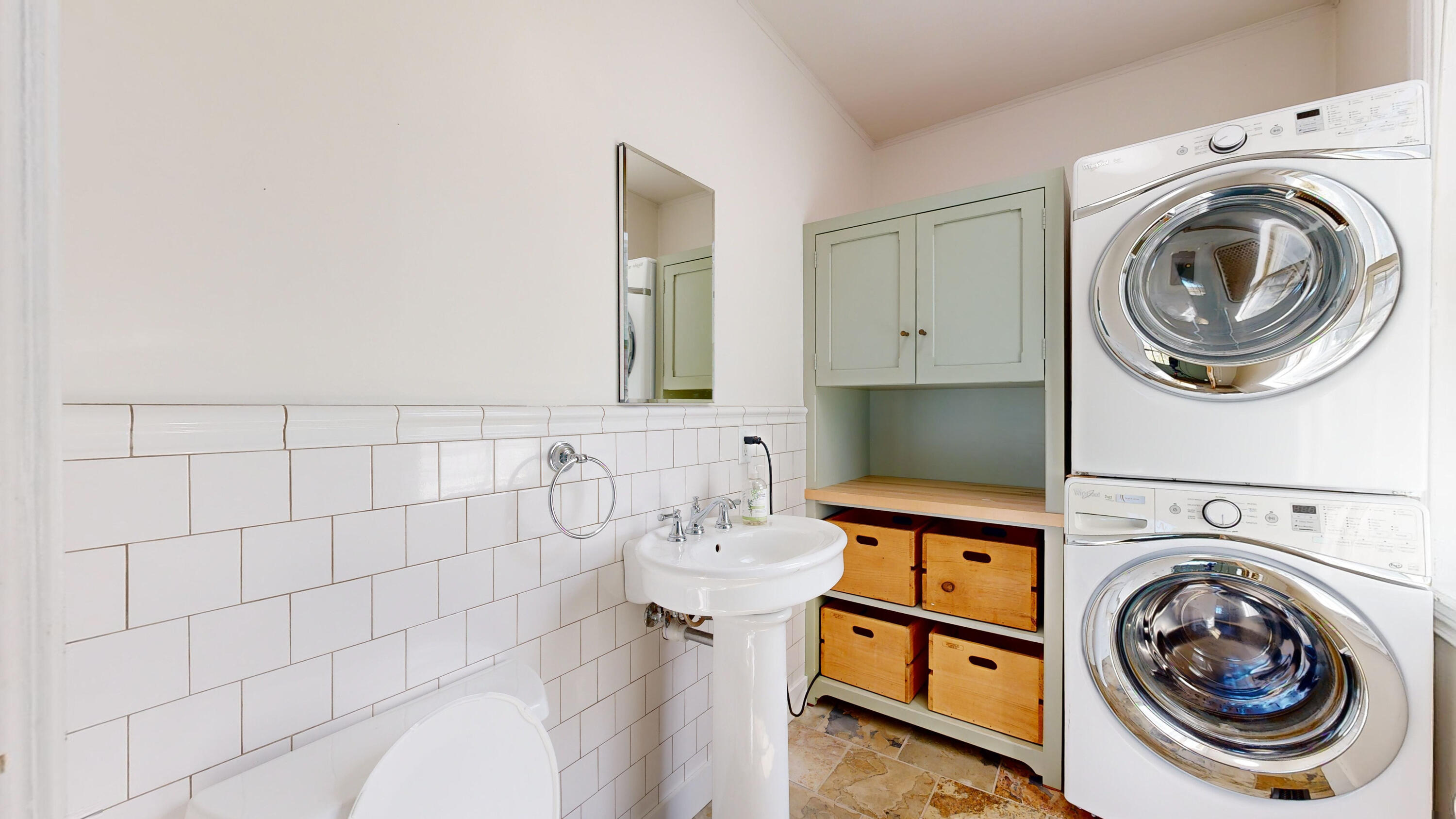 879 River Road Tenants Harbor, ME 04860 - Photo 16 of 58 879-River-Road-05072024_152640