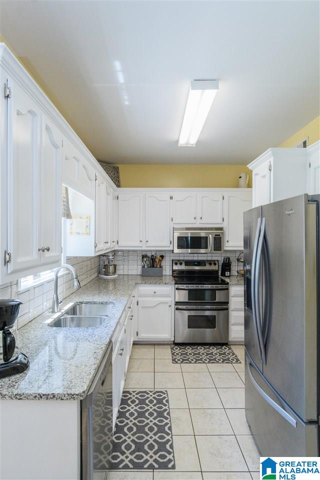 727 Claiborne Street Helena, AL 35080 - Photo 12 of 40