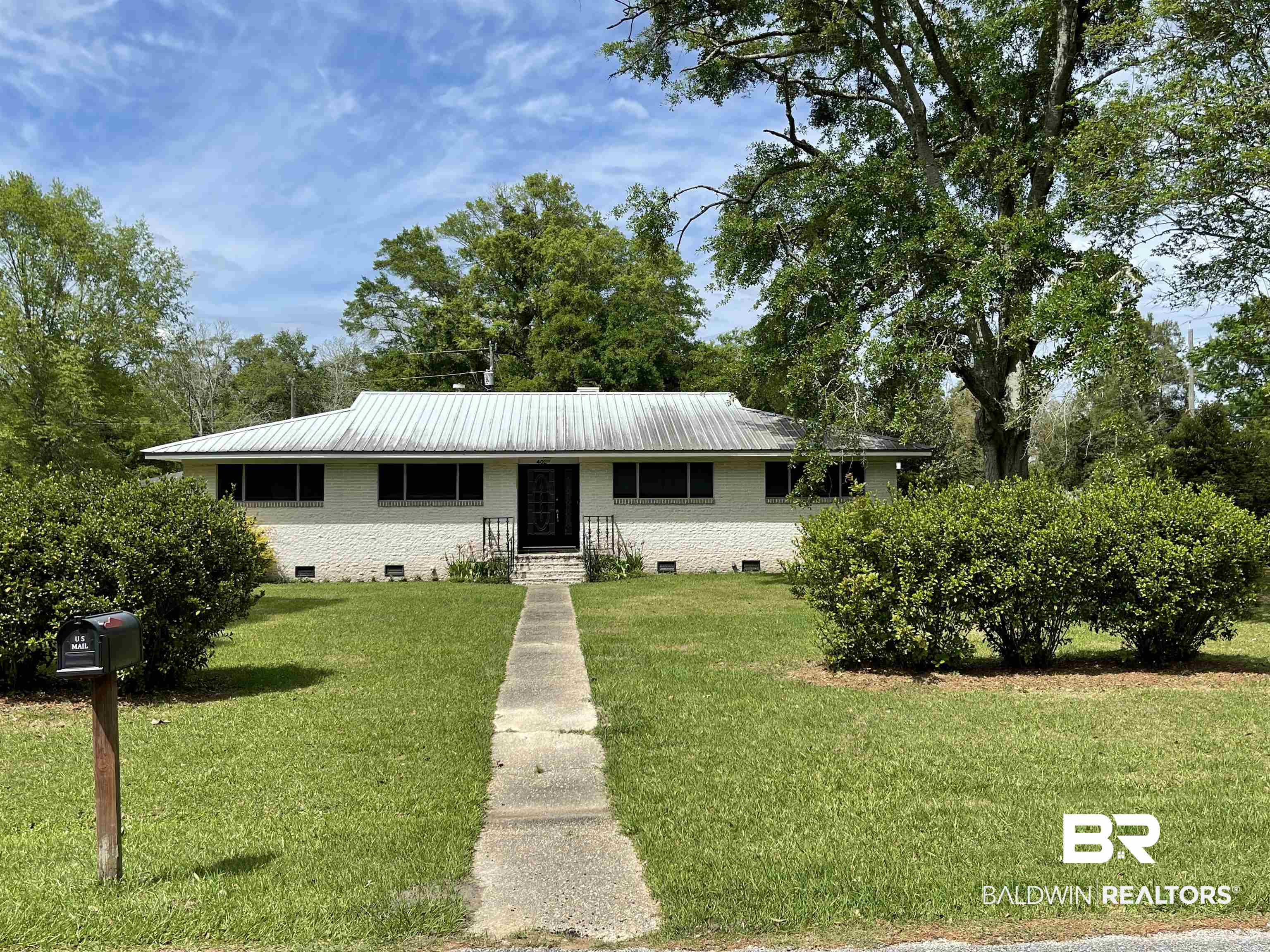 402 West Myrtle Avenue Foley, AL 36535 - Photo 37 of 38 Front Elevation