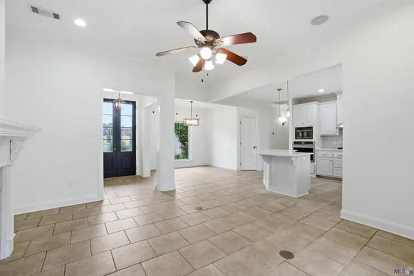 $350,000 | 13088 Dutchtown Lakes Drive, Geismar, LA 70734
