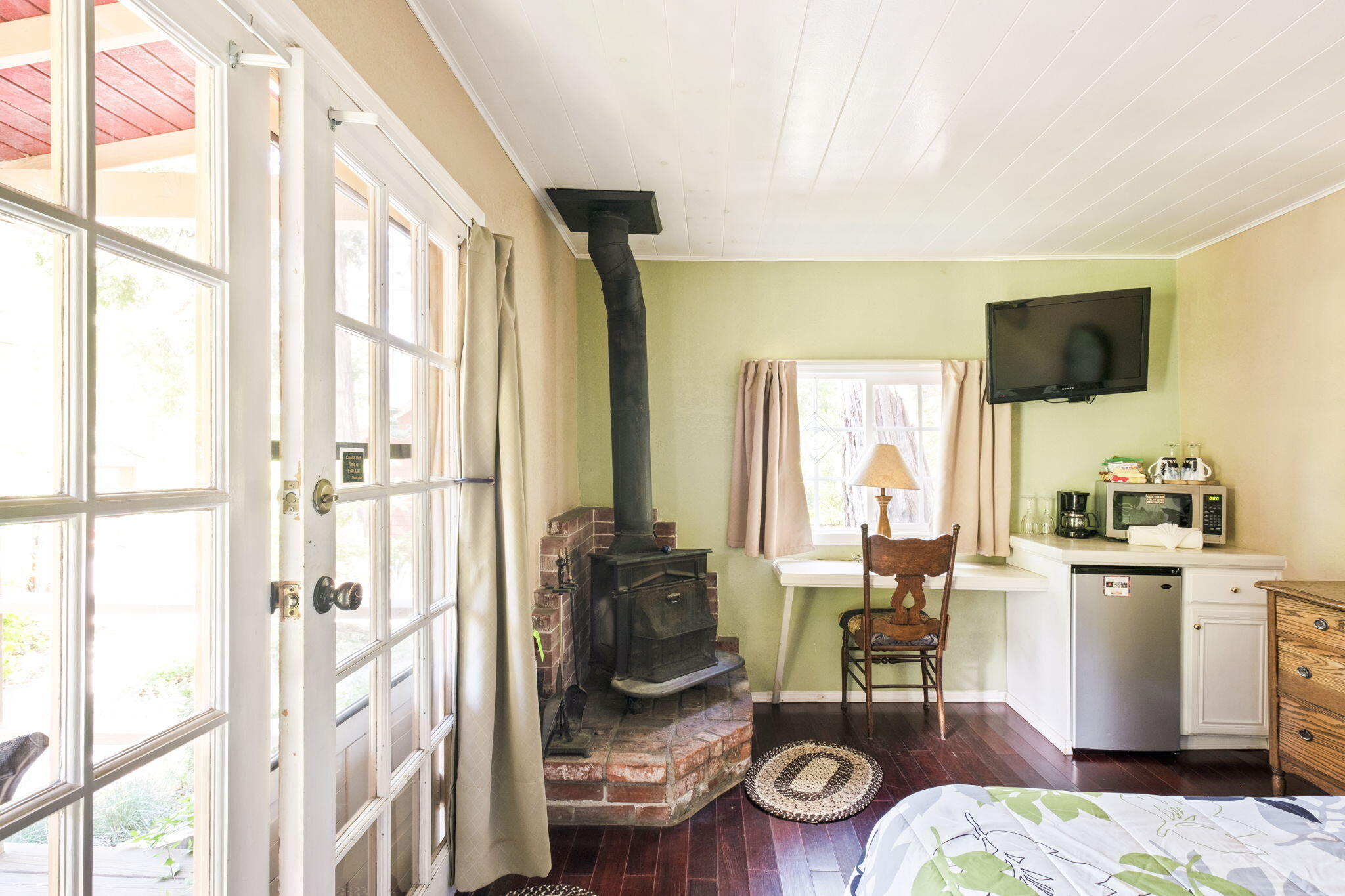 25210 Fern Valley Road Idyllwild, CA 92549 - Photo 42 of 127 42-web-or-mls-25210-fern-valley-rd