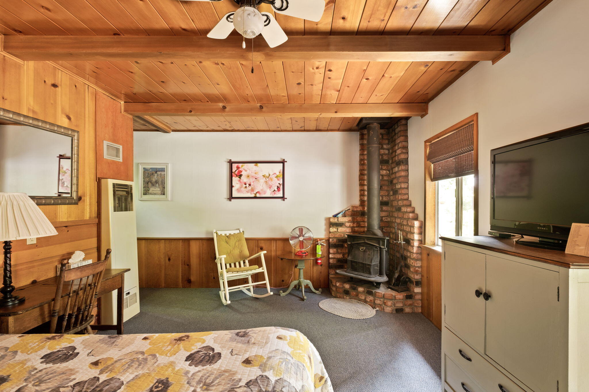25210 Fern Valley Road Idyllwild, CA 92549 - Photo 67 of 127 67-web-or-mls-25210-fern-valley-rd