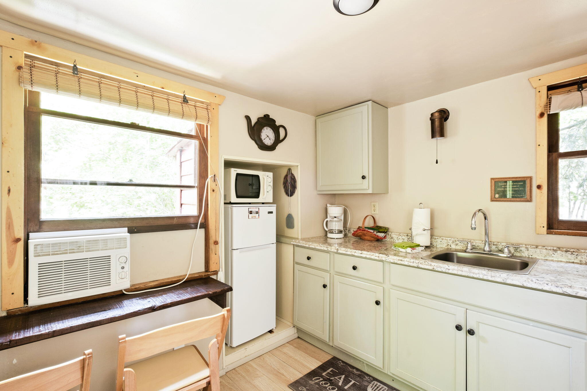 25210 Fern Valley Road Idyllwild, CA 92549 - Photo 81 of 127 81-web-or-mls-25210-fern-valley-rd