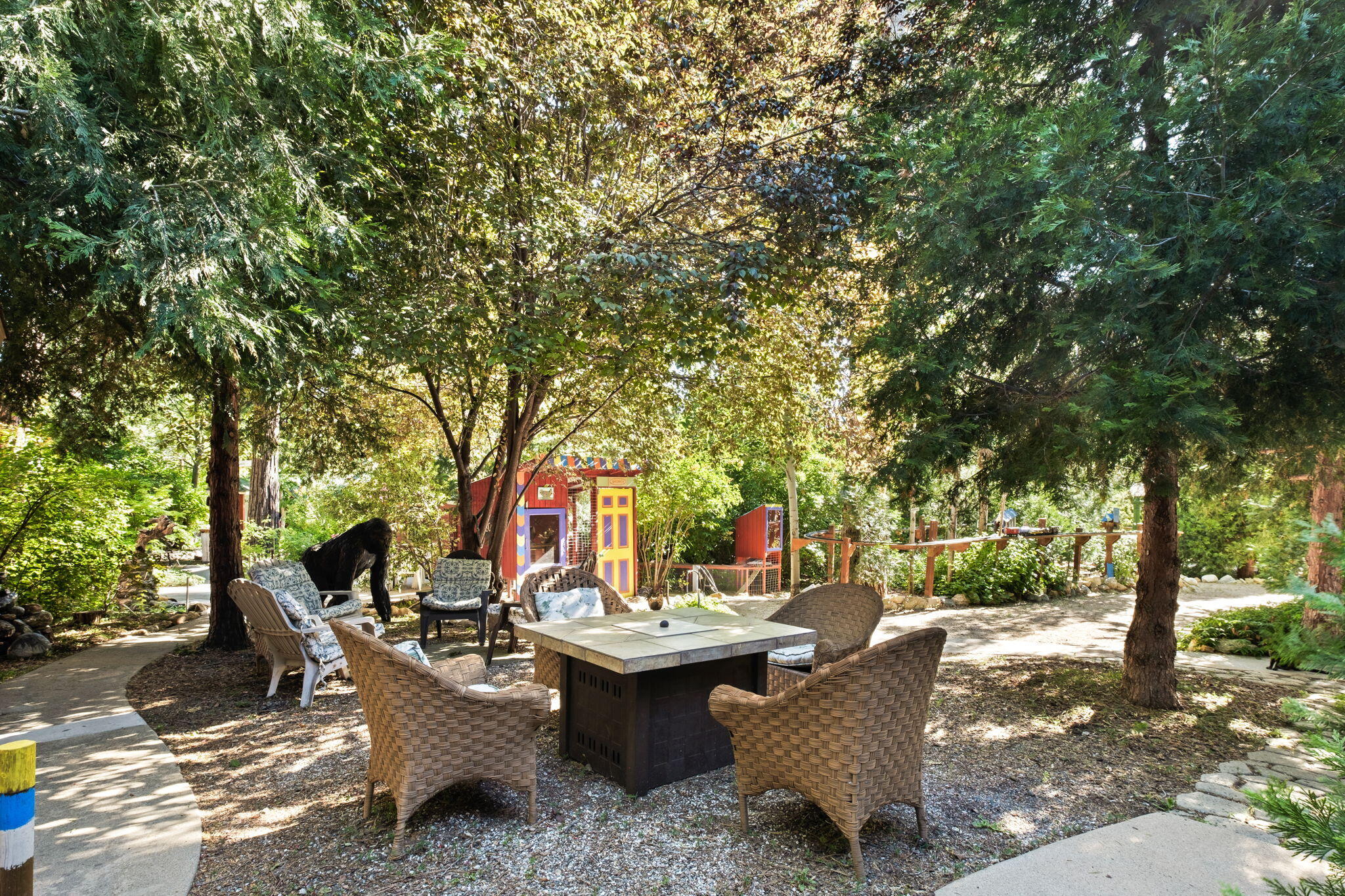 25210 Fern Valley Road Idyllwild, CA 92549 - Photo 99 of 127 a view of a sitting area with trees in the patio